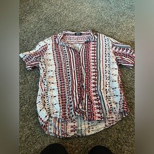 VatPave button down shirt